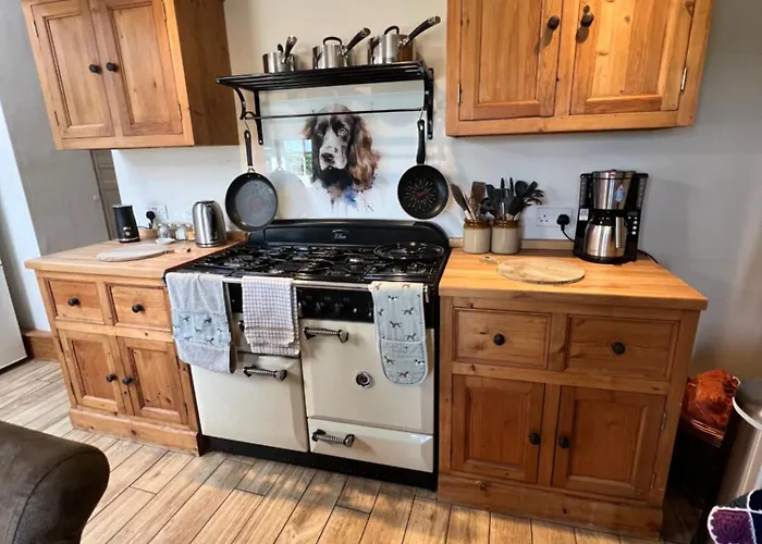 Spaniel Cottage With Views Of Ham Hill, Stoke Sub Hamdon